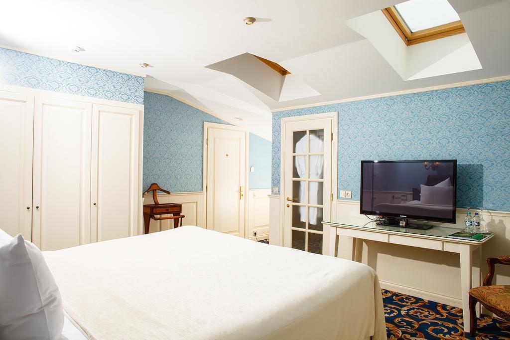 Ministerium Hotel โอเดสซา ภายนอก รูปภาพ