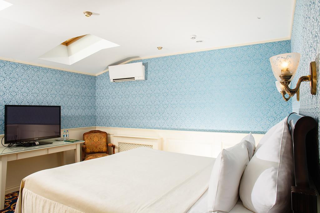 Ministerium Hotel โอเดสซา ภายนอก รูปภาพ