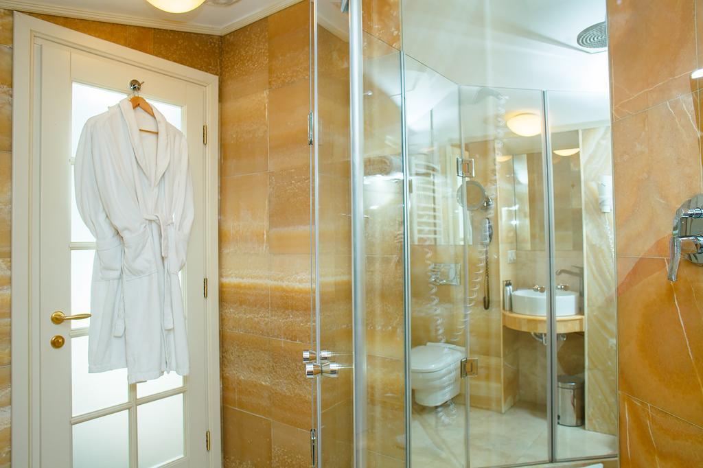 Ministerium Hotel โอเดสซา ภายนอก รูปภาพ